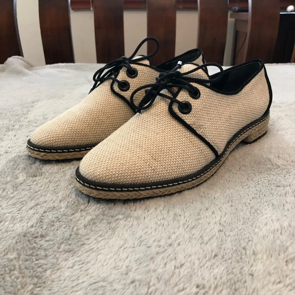 NWOT TORY BURCH Fawn Canvas Oxford Shoes Sz 6.5